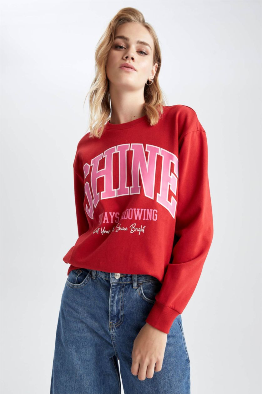 حريمي أحمر سويت شيرت مطبوع قصة عادية برقبة مستديرة