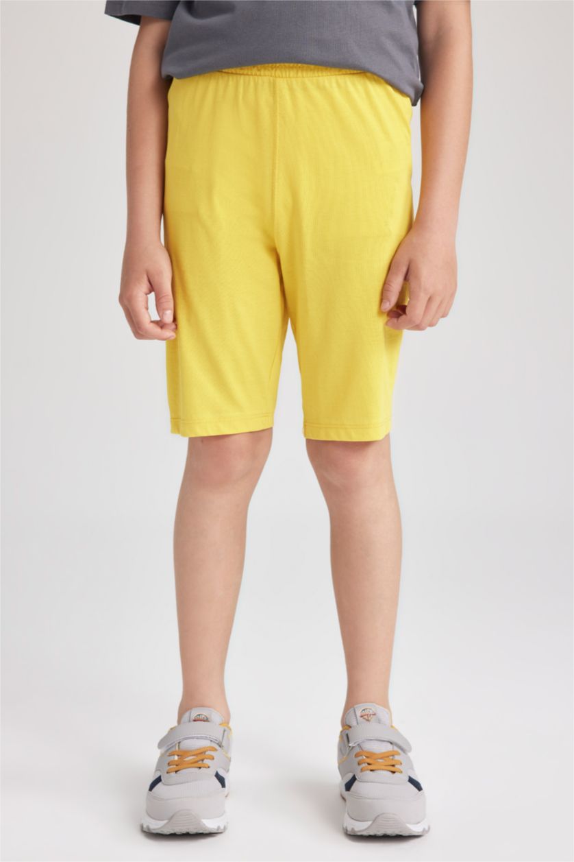 أولادي أصفر شورت ولادي قصة عادية