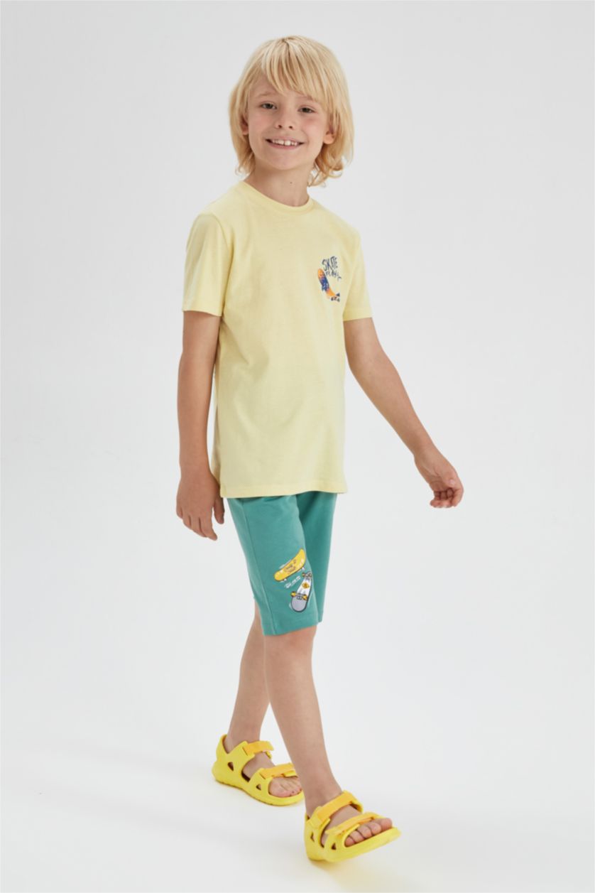 أولادي أخضر شورت اولادي طويل قطن ممشط قصة عادية