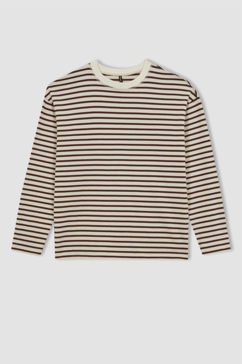 حريمي بني تي شيرت كم طويل قصة عادية مخطط برقبة مستديرة