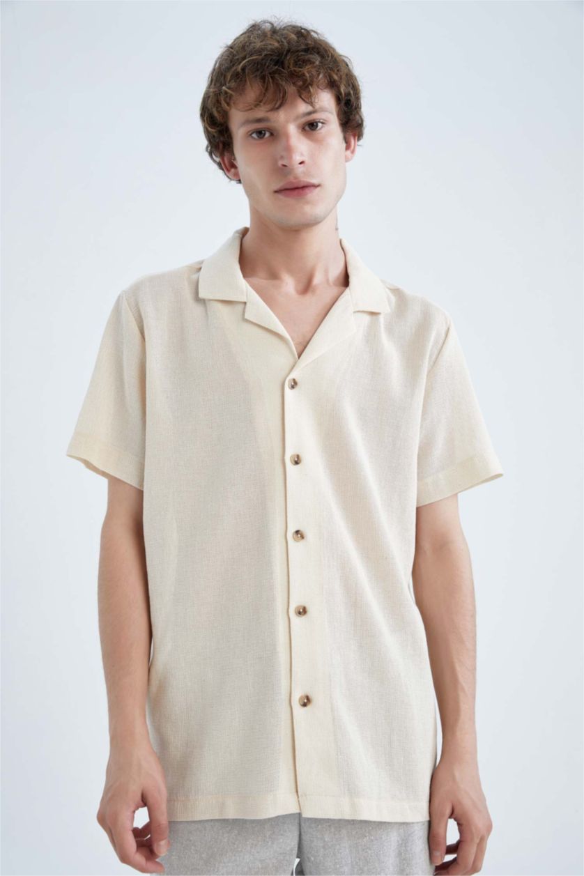 MAN Sand Regular Fit Short Sleeve Shirt