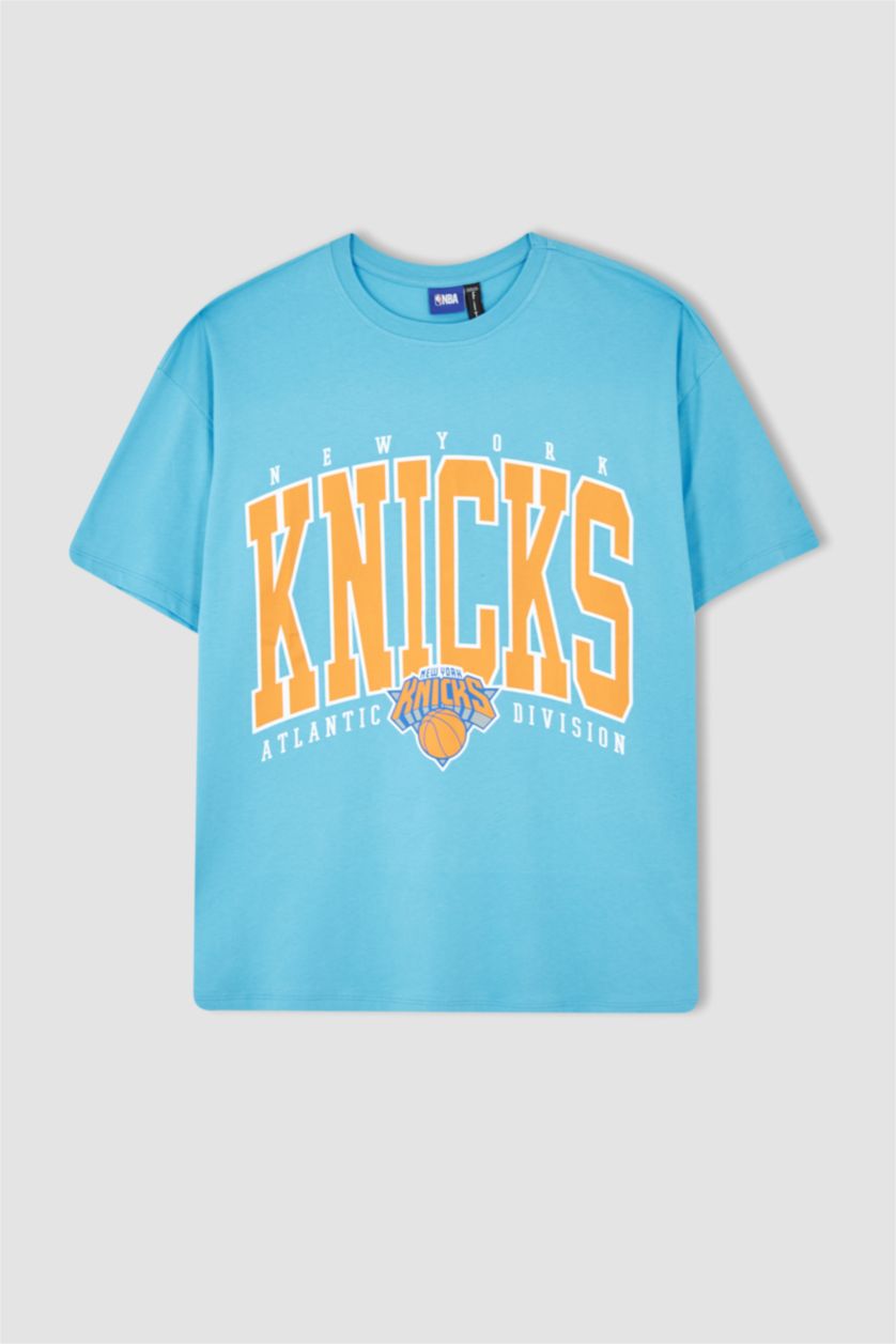 FEMME Turquoise Defacto Fit NBA New York Knicks T-shirt oversize à col rond et manches courtes sous licence