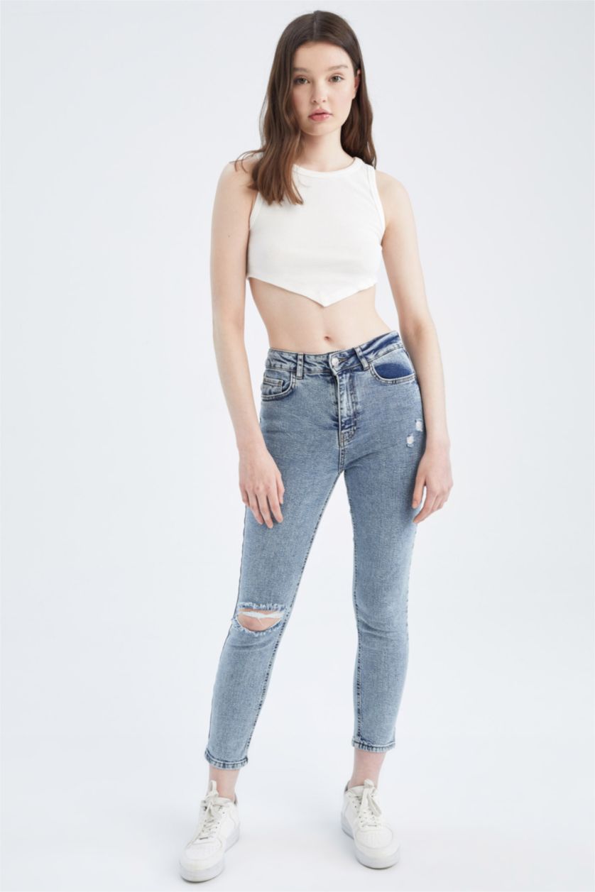 نساء أزرق فاتح بنطلون جينز سليم فيت ممزق