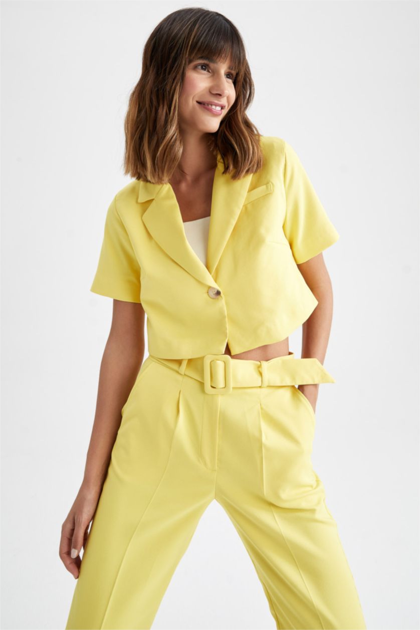 Woman Yellow Short Sleeve Crop Blazer