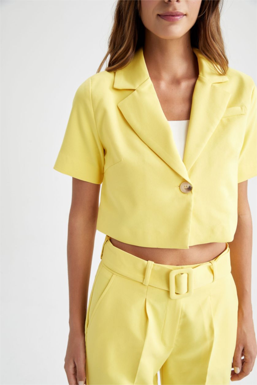 Woman Yellow Short Sleeve Crop Blazer