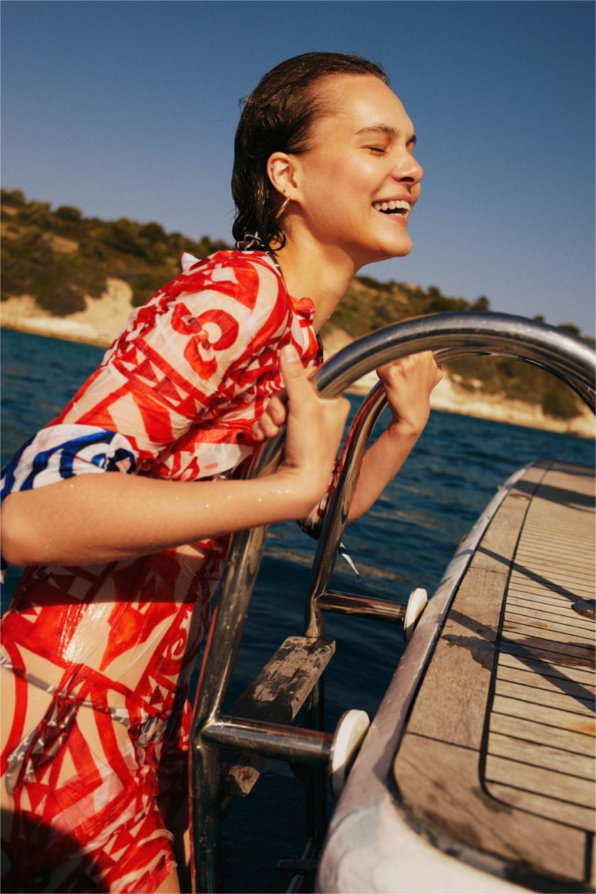 Kadın Kırmızı Nefes İstanbul X Defacto Desenli Uzun Kollu Plaj Elbisesi