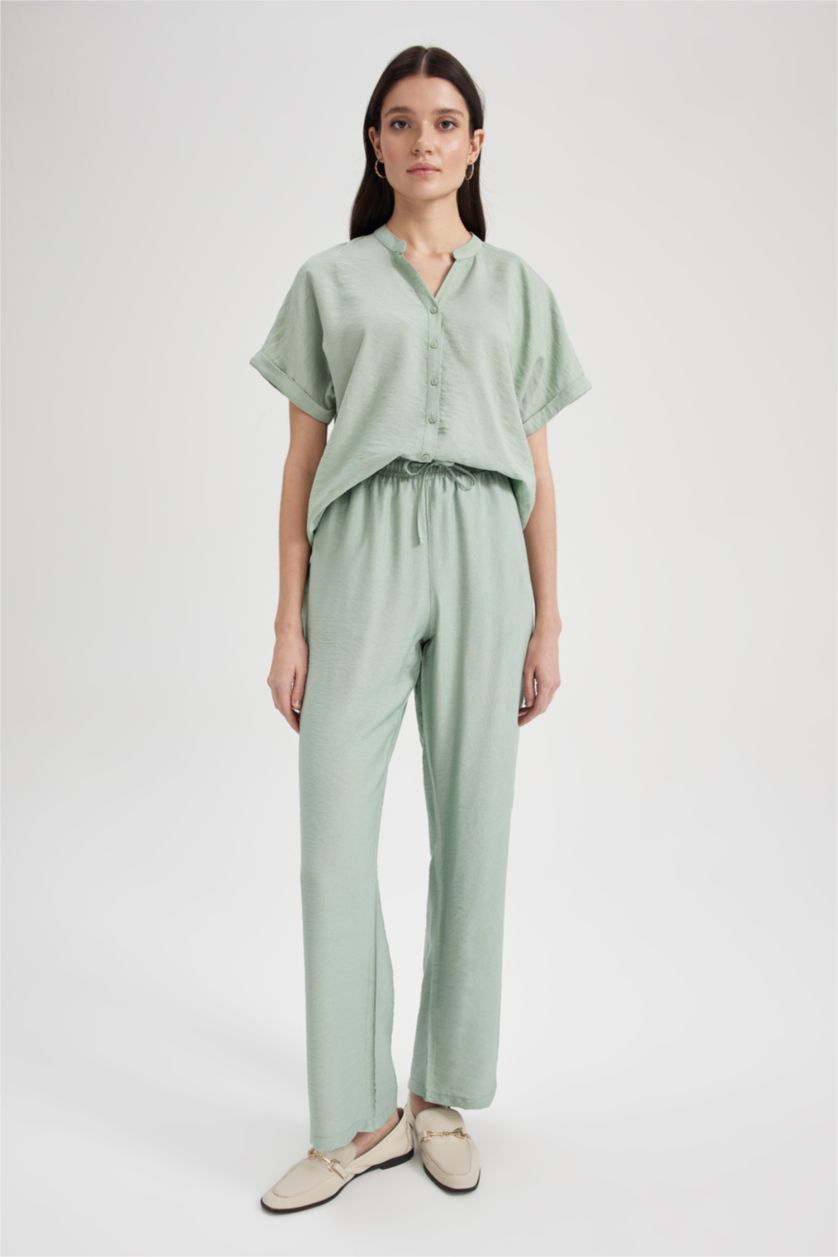 نساء أخضر فاتح كابري قصة مستقيمة بخصر عالي وايد ليج