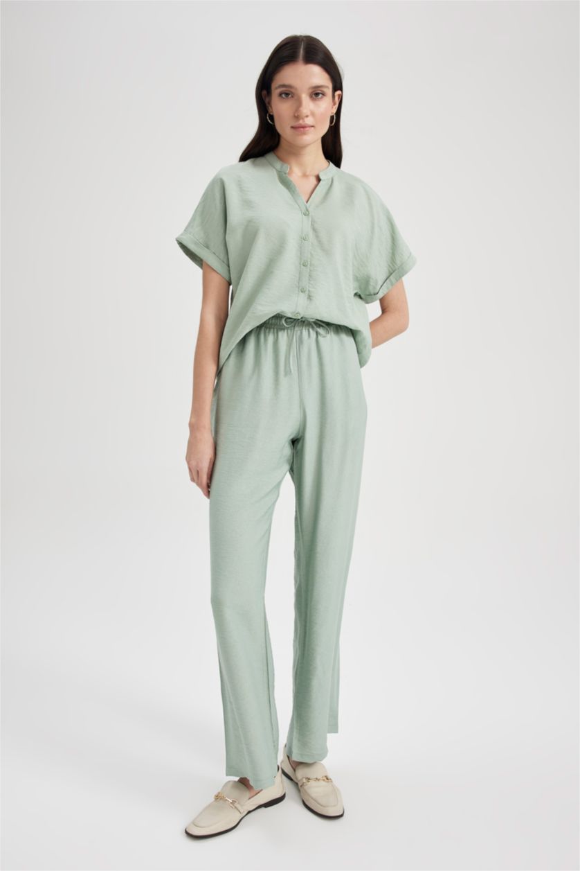 نساء أخضر فاتح كابري قصة مستقيمة بخصر عالي وايد ليج