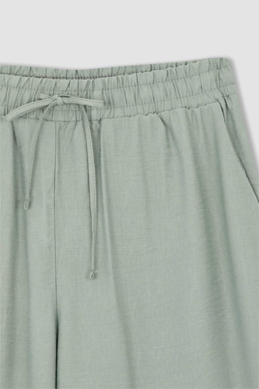 نساء أخضر فاتح كابري قصة مستقيمة بخصر عالي وايد ليج