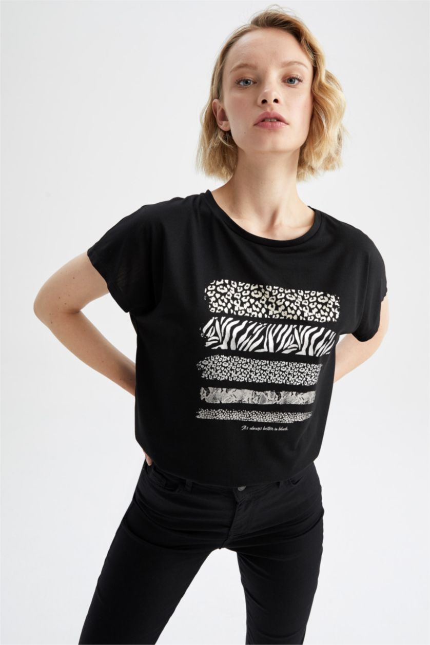 حريمي أسود تي شيرت بأكمام قصيرة بطباعة الحيوانات بياقة مستديرة