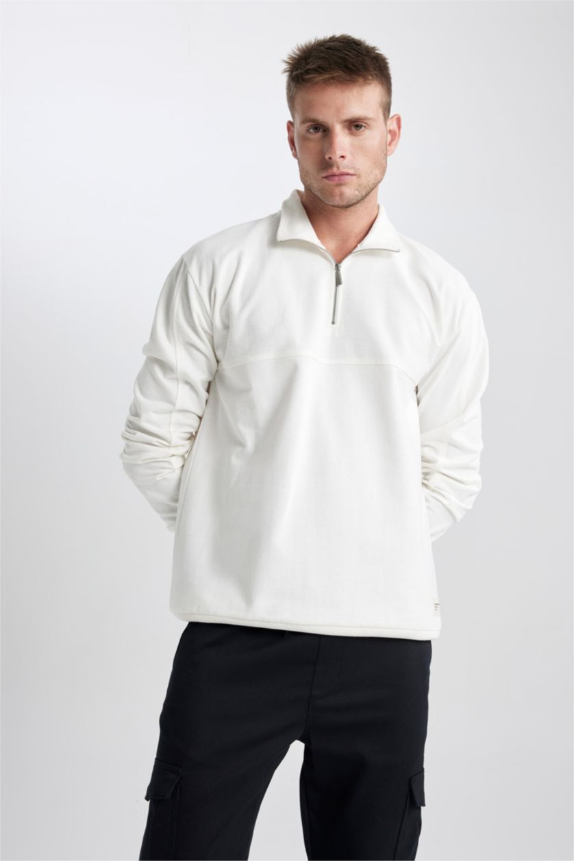 رجالي اوف وايت سويت شيرت قصة مريحة برقبة عالية بسوسته