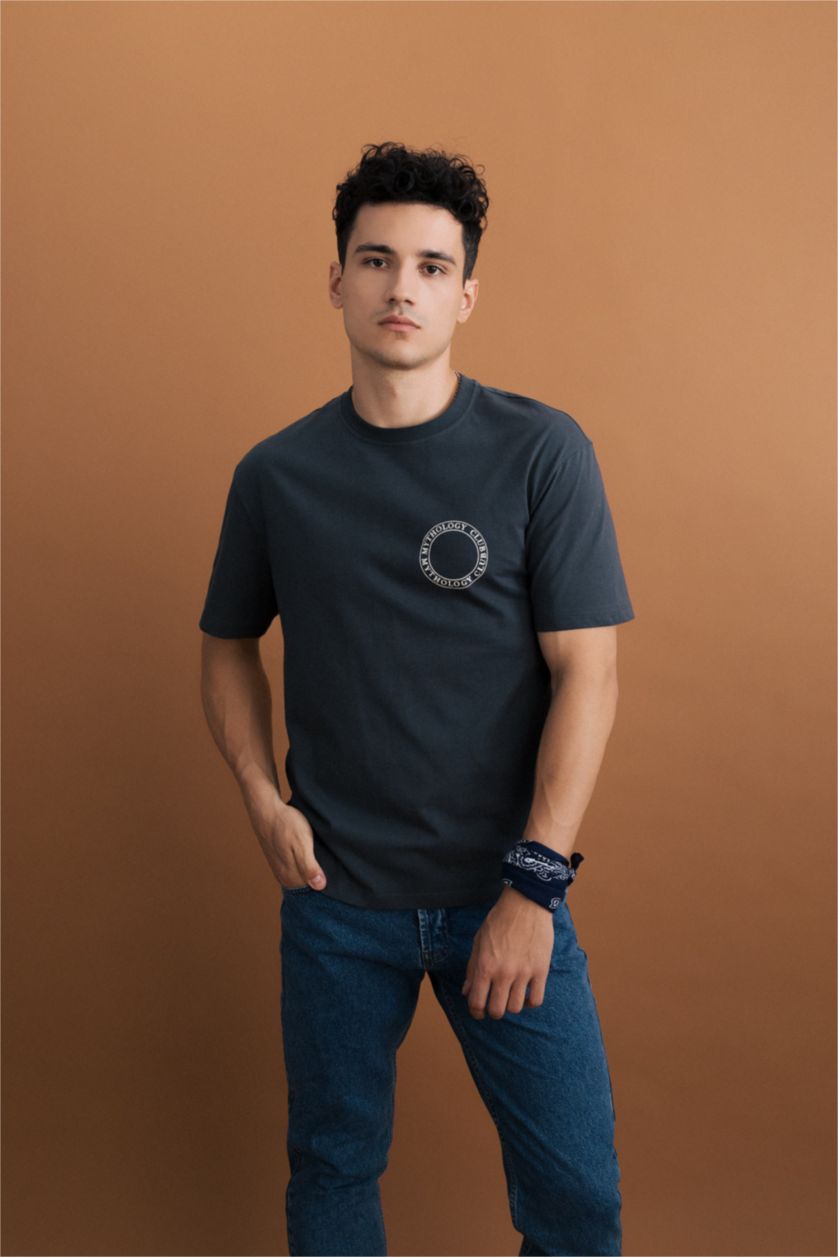 Erkek Antrasit Relax Fit Bisiklet Yaka Sırt Baskılı Kısa Kollu %100 Pamuk Tişört