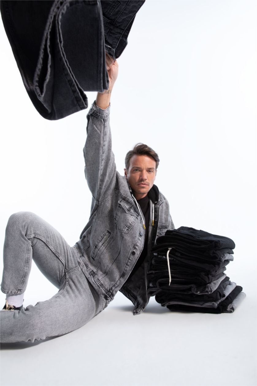 Erkek Açık Gri Oversıze Kapüşonlu Ceket