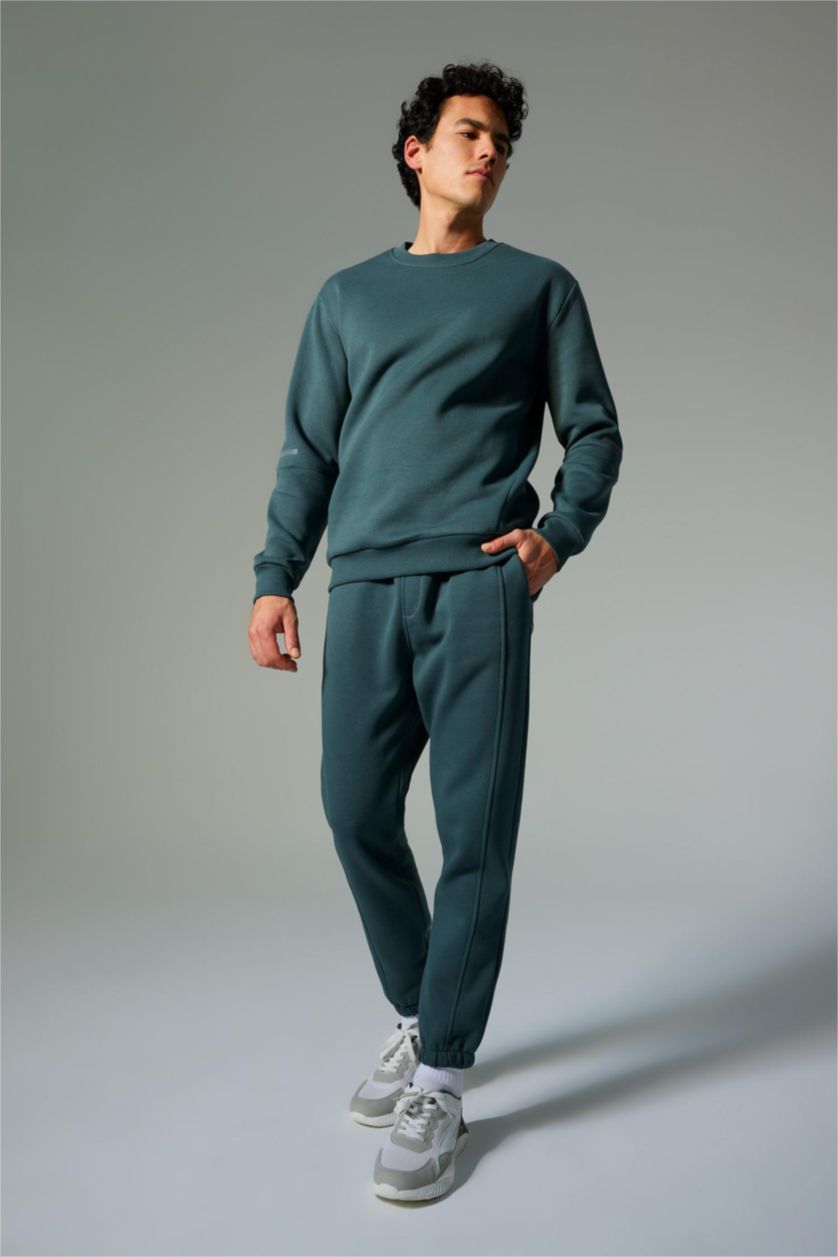 Erkek Yeşil DeFactoFit Jogger Eşofman Altı Standart Fit Beli Bağcıklı Lastikli Paça Basic Düz Cepli