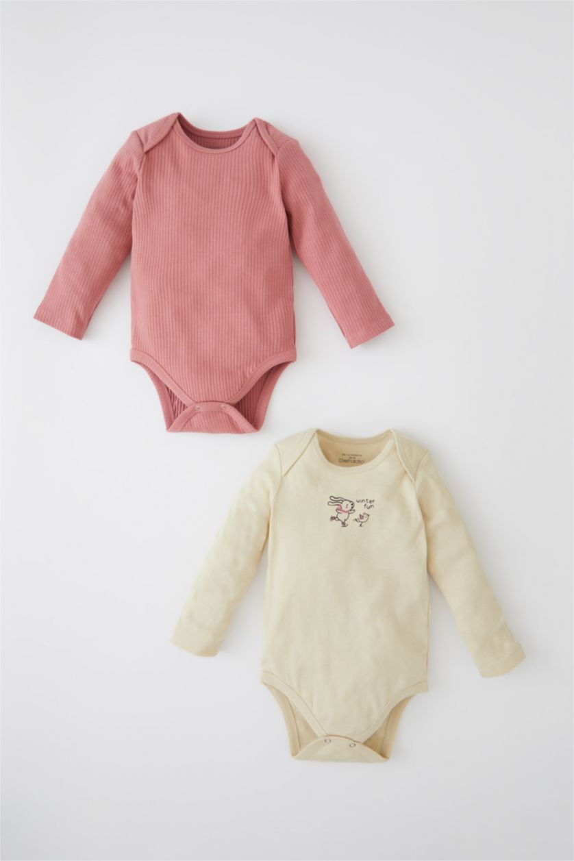 طفلة صغيرة بيج بودي سوت كم طويل مضلع برقبة ظرف من قطعتين