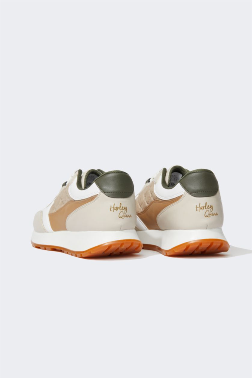 FEMME Beige Baskets PU Batman Lacé