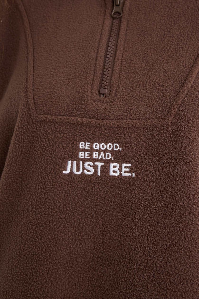 Kadın Kahve Oversize Geniş Kalıp Dik Yaka Fermuarlı Baskılı Polar Sweatshirt