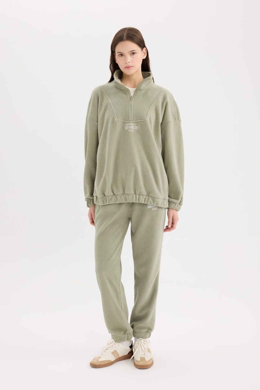 Kadın Açık Haki Standart Fit Ayarlanabilir Lastikli Bağcıklı Cepli Baskılı Polar Eşofman Altı