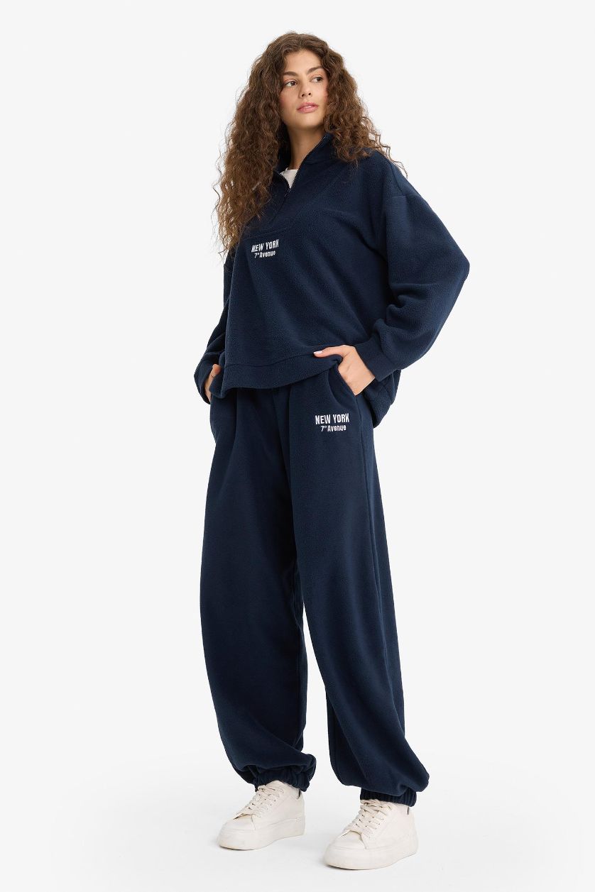 Woman NAVY Standard Fit Tie Waist Fleece Sweatpants
