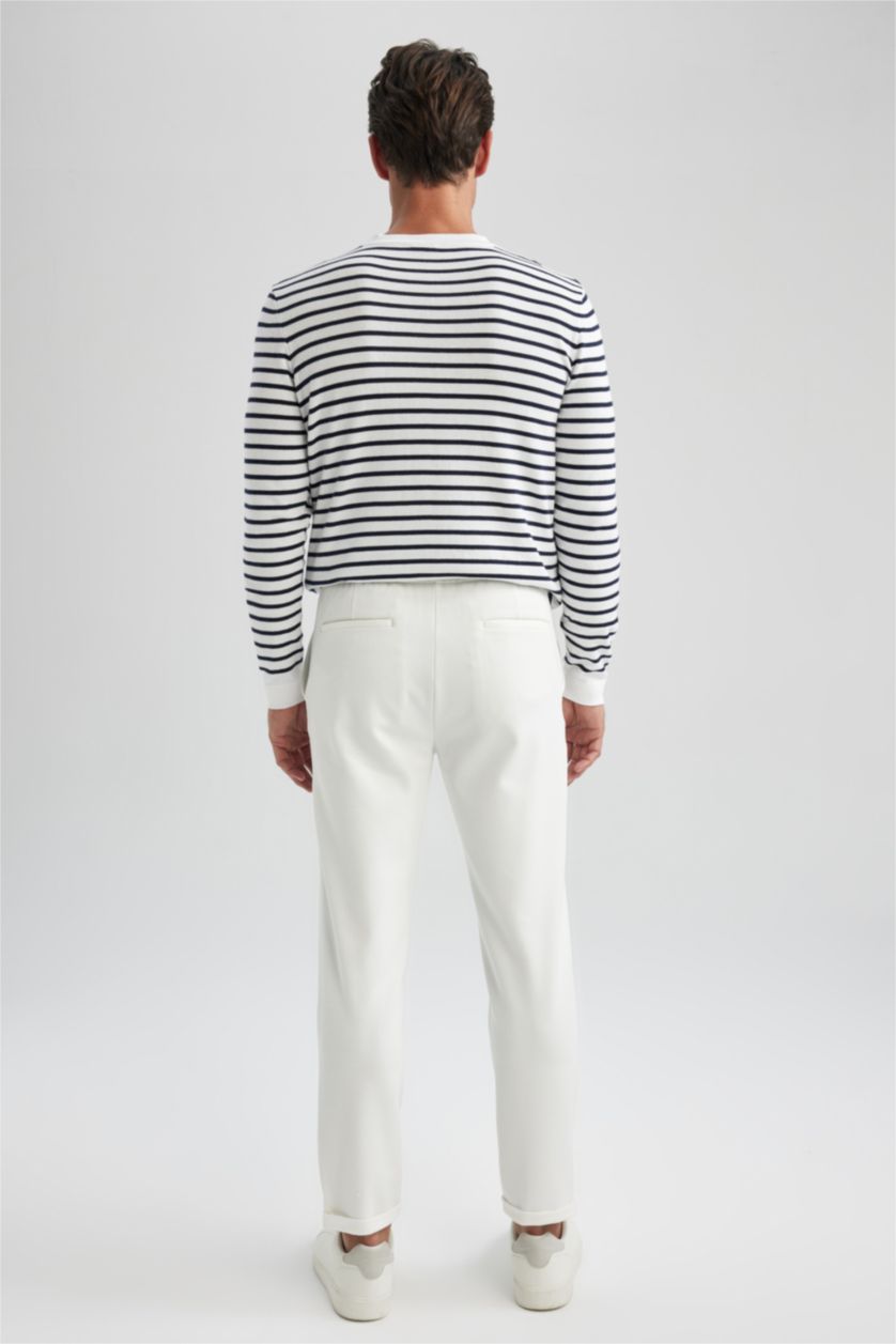 Erkek Kırık Beyaz Jogger Fıt Pantolon