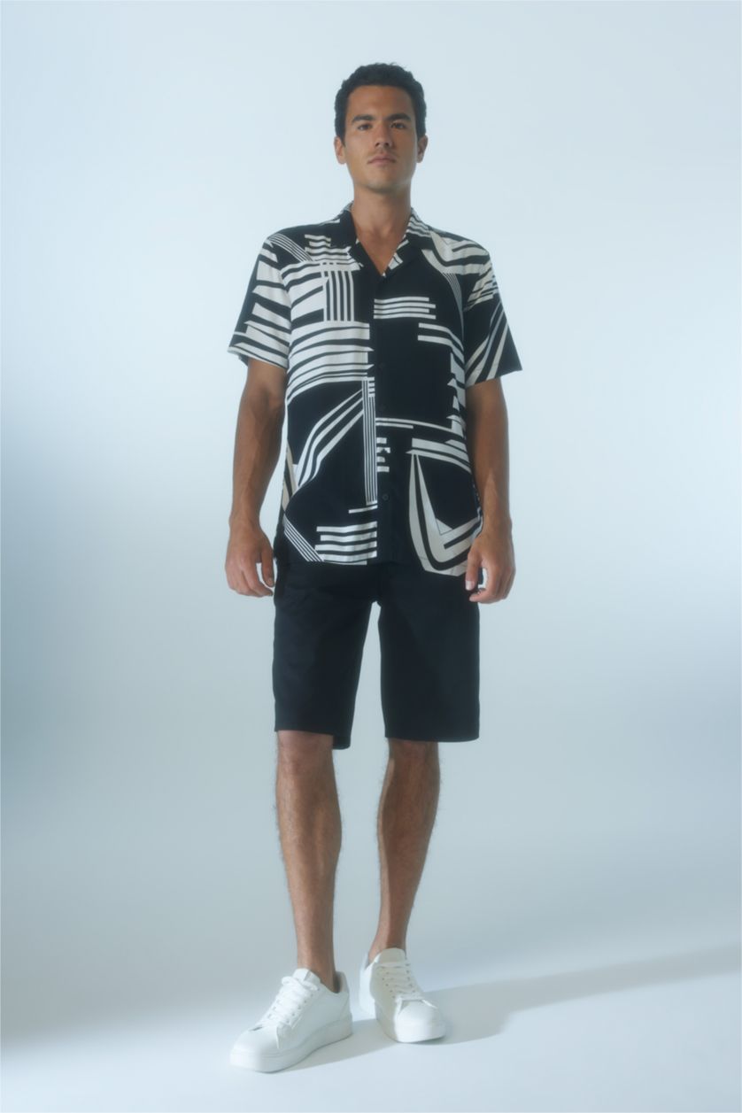 رجال أسود قميص فيسكوز مطبوع قصة عادية وياقة جاكيت