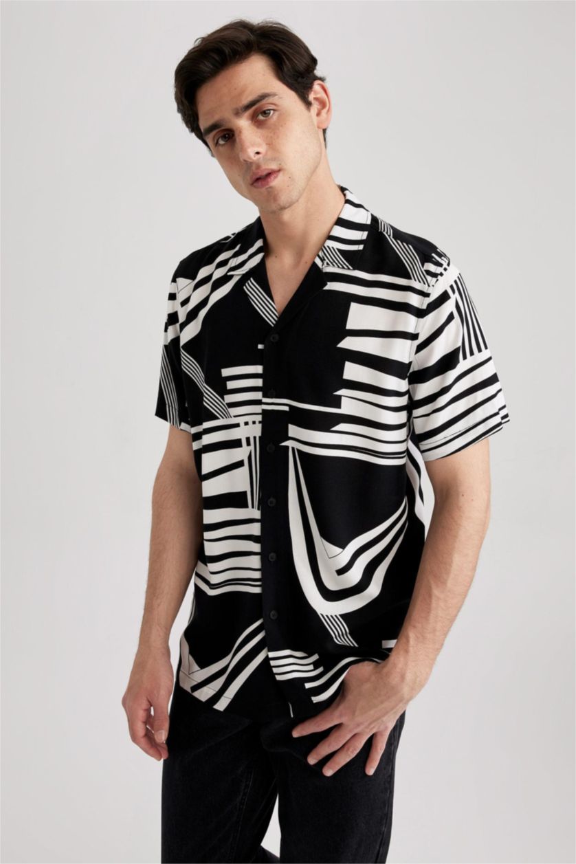 رجال أسود قميص فيسكوز مطبوع قصة عادية وياقة جاكيت