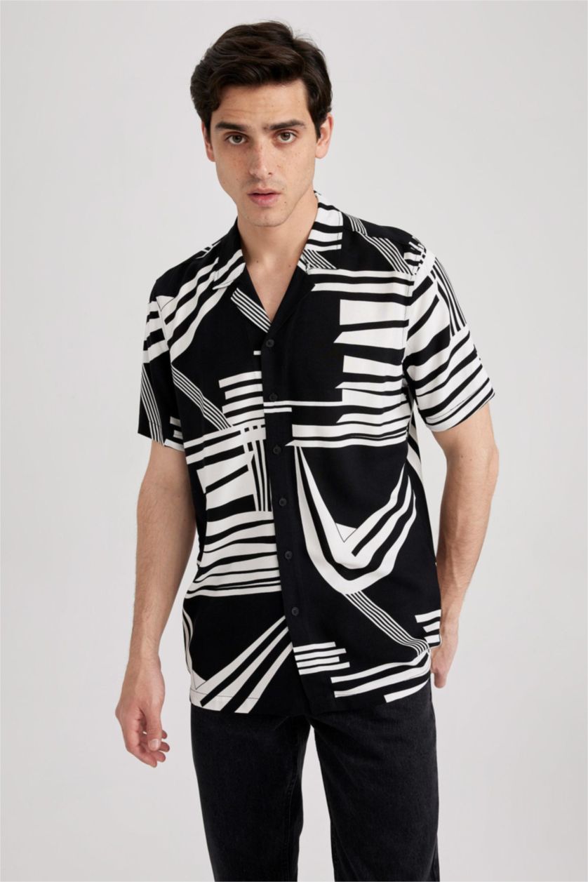 رجال أسود قميص فيسكوز مطبوع قصة عادية وياقة جاكيت