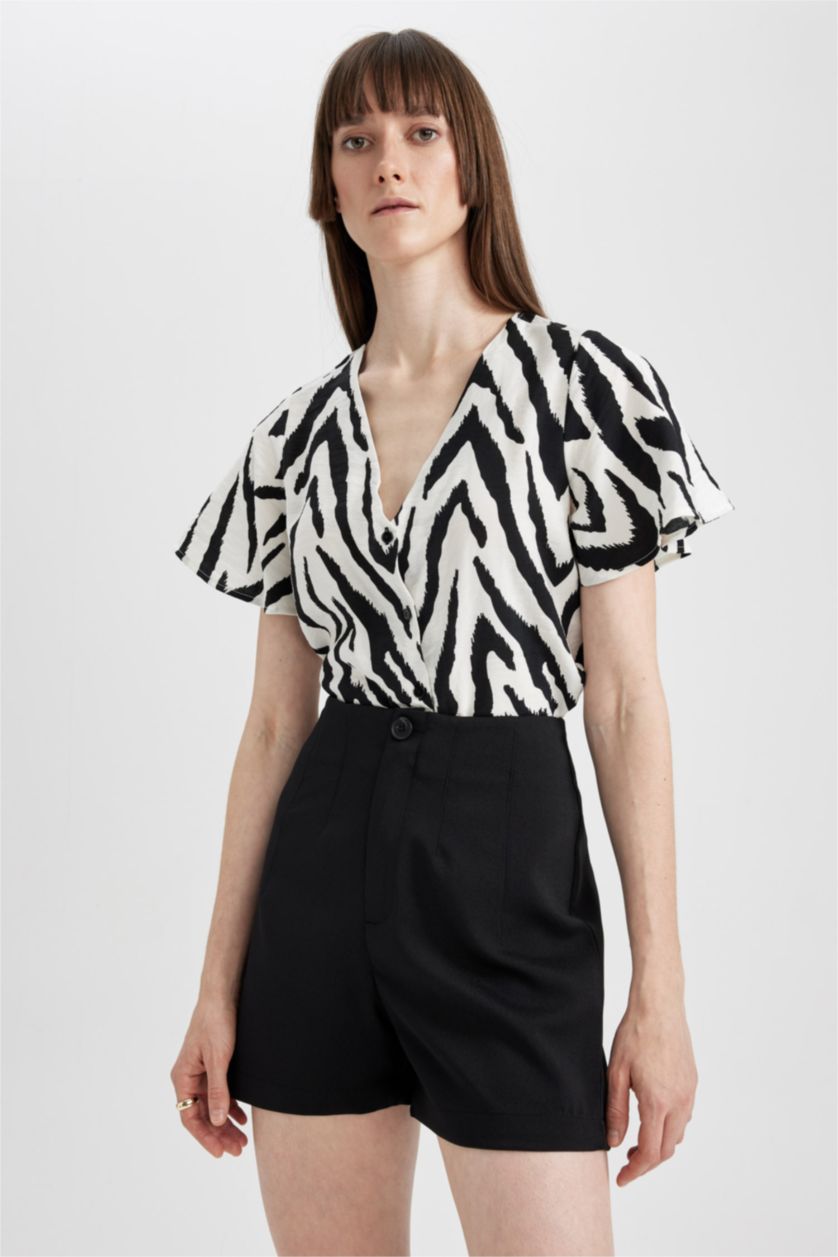 WOMAN Black Regular Fit High Waist Short Leg Shorts