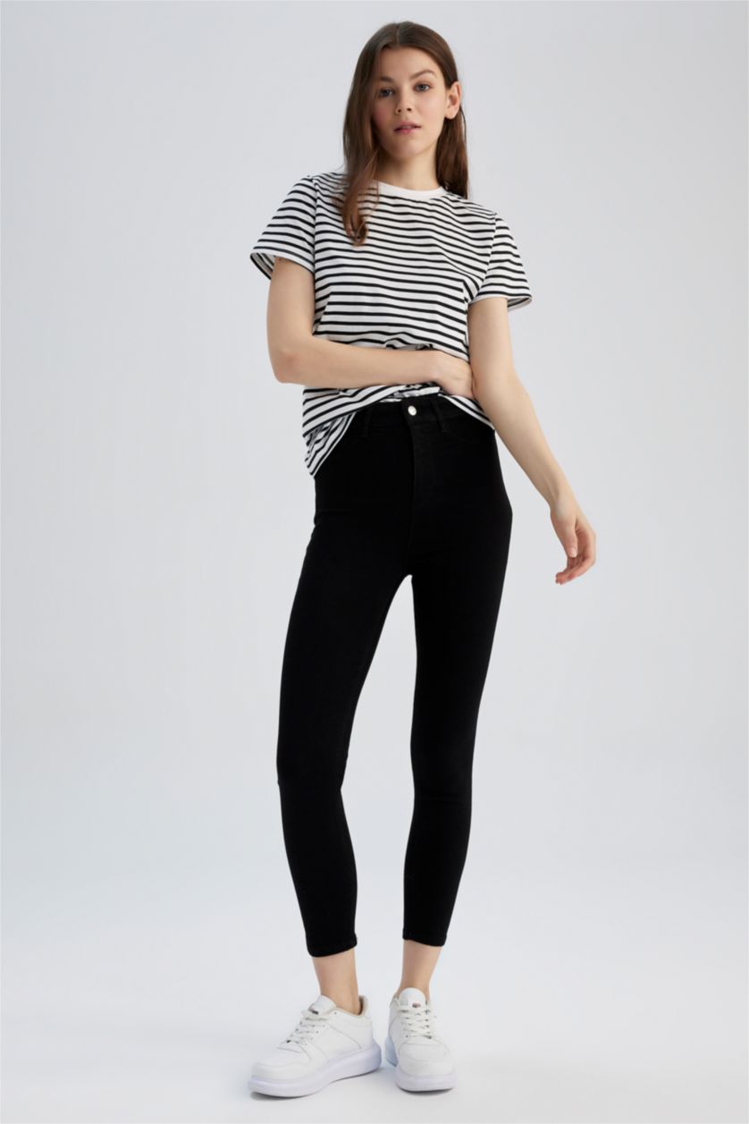 Woman Black Super Skinny Fit High Waist Jeans