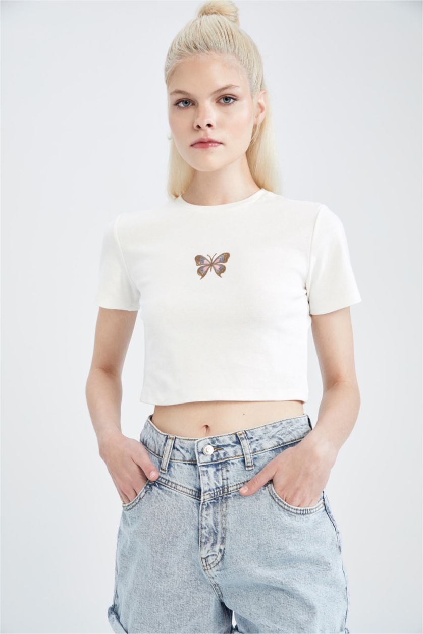 Kadın Ekru Cropped Fıt Ribana Kısa Kollu Tişört