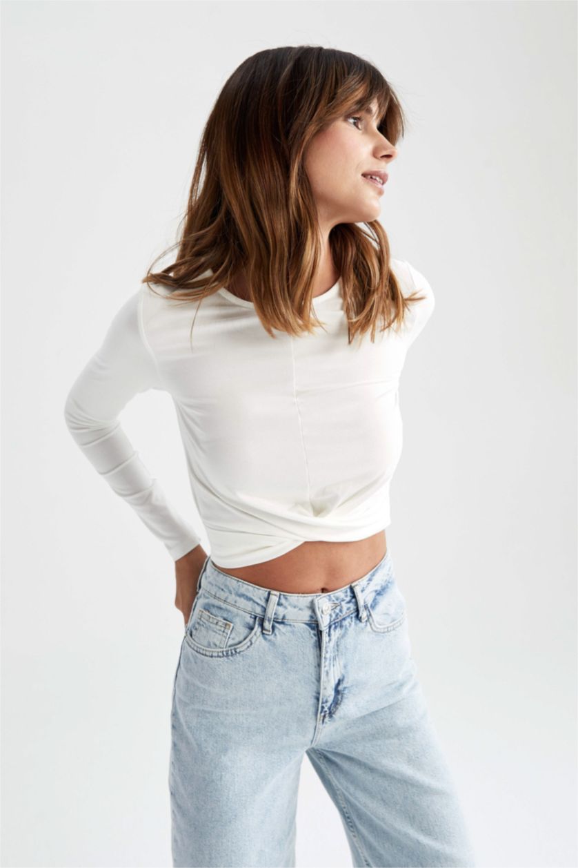 WOMAN White Coool Fitted Crew Neck Basic Long Sleeve Crop T-Shirt