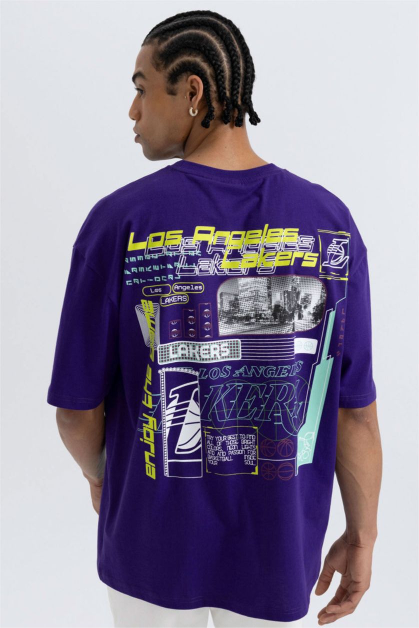 HOMME Violet T-shirt Oversize NBA Los Angeles Lakers à col rond et manches courtes de DeFacto Fit