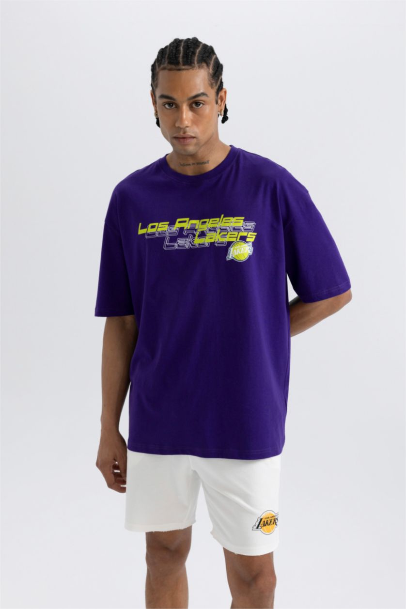 HOMME Violet T-shirt Oversize NBA Los Angeles Lakers à col rond et manches courtes de DeFacto Fit