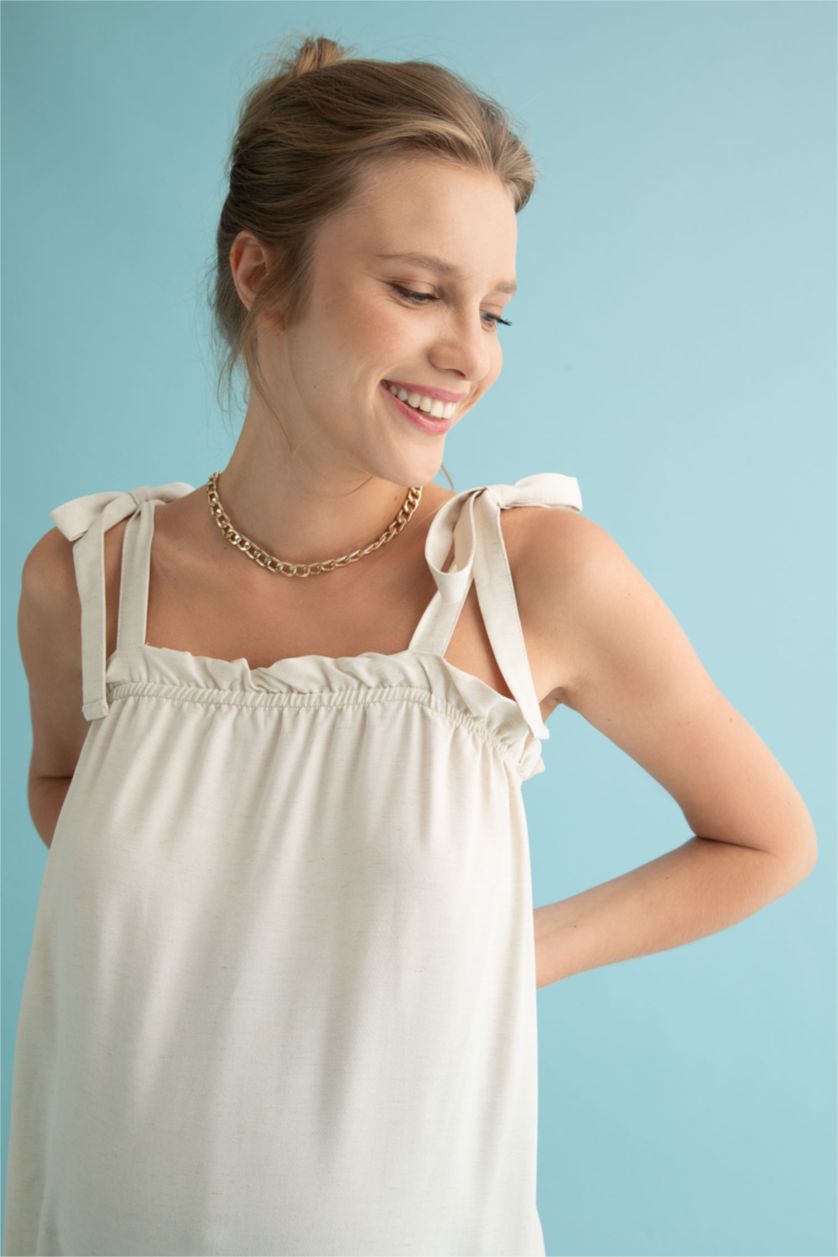 FEMME Beige Robe De Grossesse Midi Coupe Classique