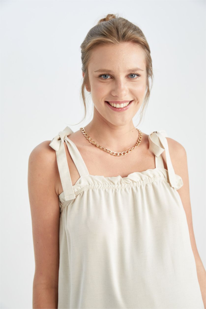 FEMME Beige Robe De Grossesse Midi Coupe Classique