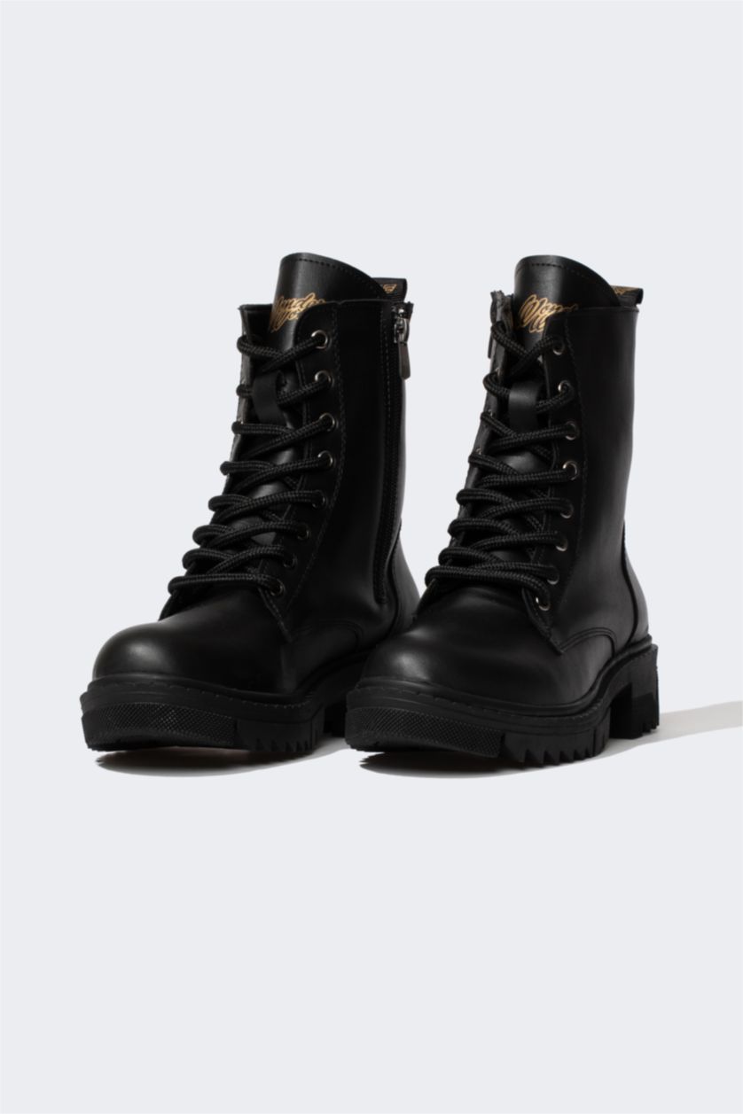 Kadın Siyah Kadın Wonder Woman Suni Deri Bağcıklı Bot