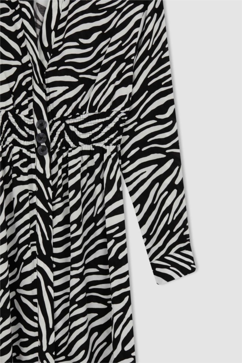 نساء بيج فاتح فستان ميدي كم طويل بياقة قميص