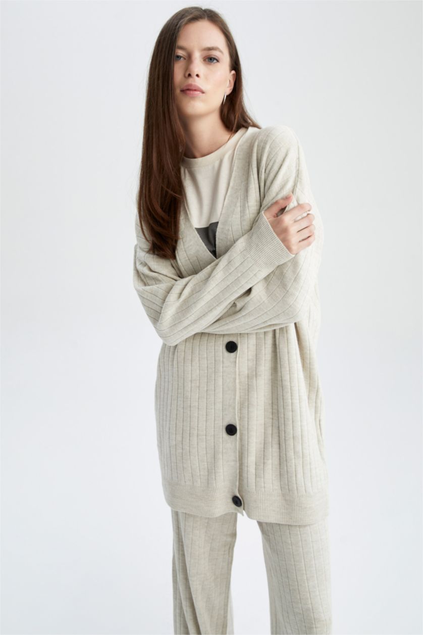 نساء اللون الحجري جاكيت صوف قصة عادية بياقة V