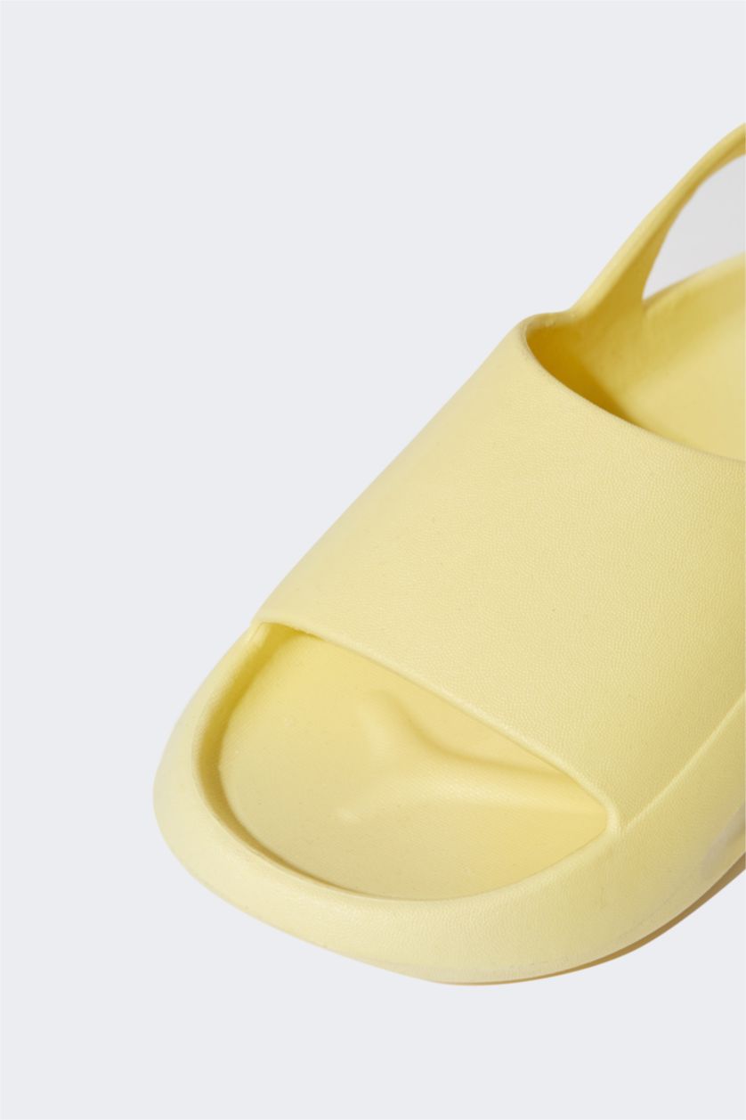 بنات أصفر صندل بناتي بكعب مسطح من الفيلكرو