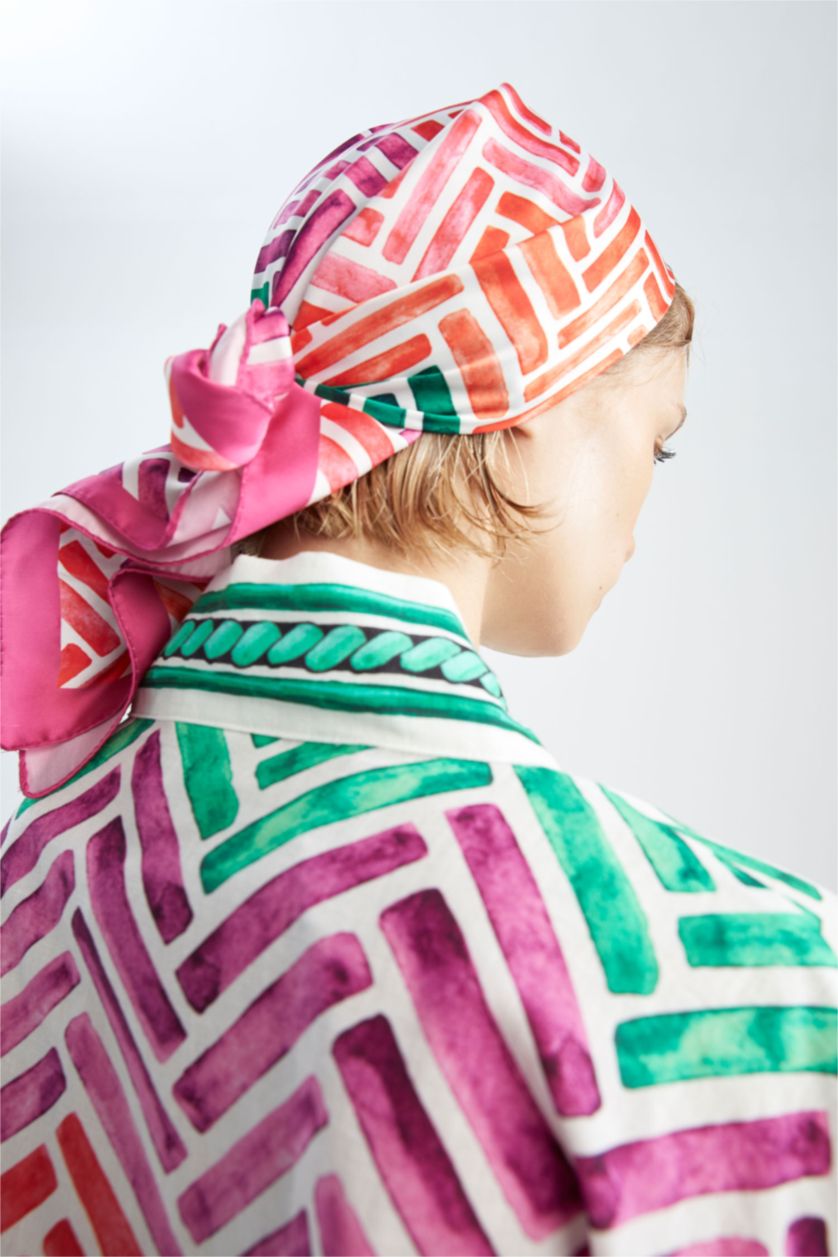WOMAN Karma Nefes Istanbul X Defacto Patterned Satin Scarf