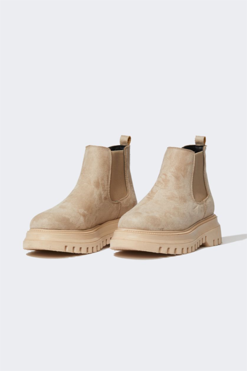 Women Beige Faux Leather Thick Sole Boots