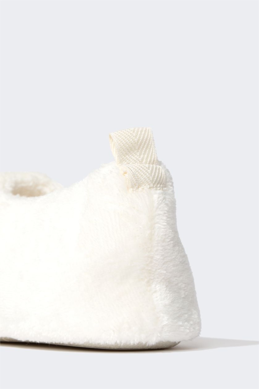 Kadın Ekru Kadın Fall in Love Düz Taban Kışlık Slip On Ev Terliği
