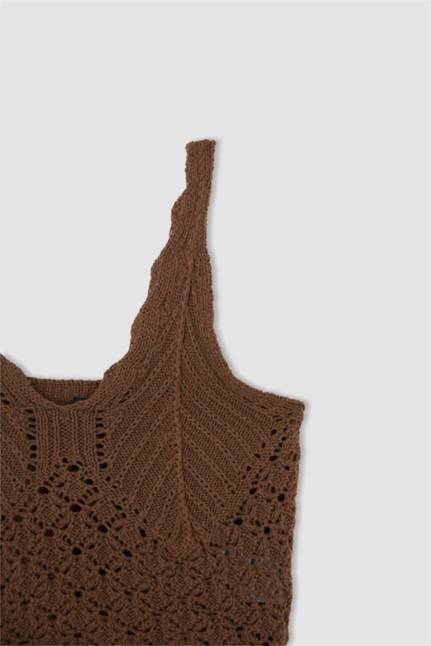 WOMAN Brown Regular Fit Lace Athlete
