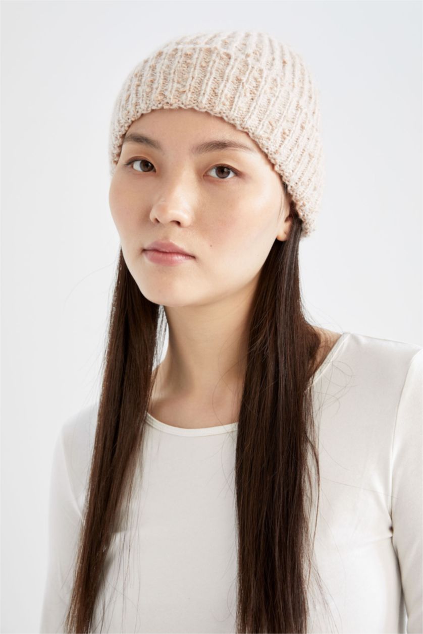 WOMAN Ecru Woman Beret
