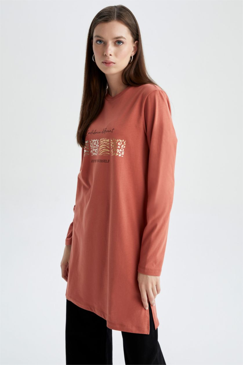 نساء اللون الطوبي تونيك كم طويل ممشط مطبوع قصة مريحة بياقة مستديرة