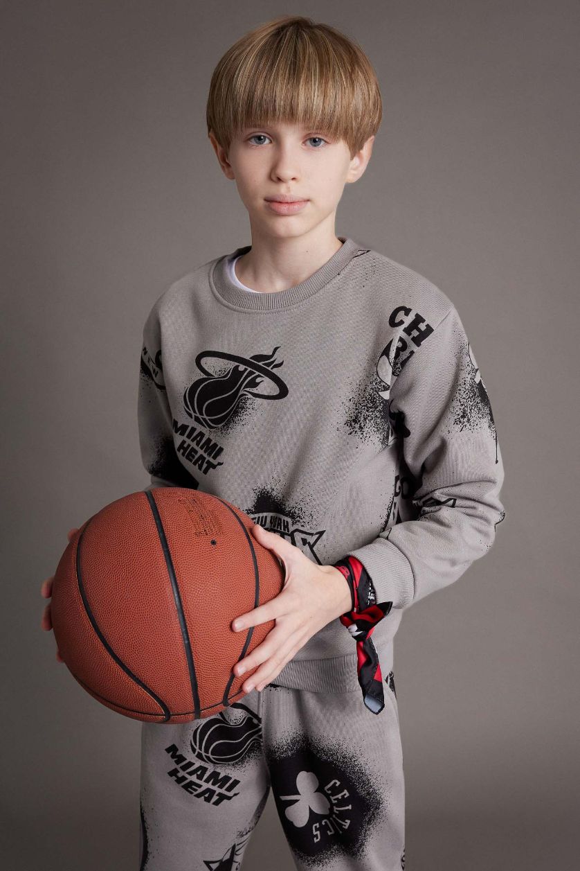 Erkek Çocuk - Genç Erkek Gri NBA Current Teams Bisiklet Yaka Sweatshirt Erkek Çocuk