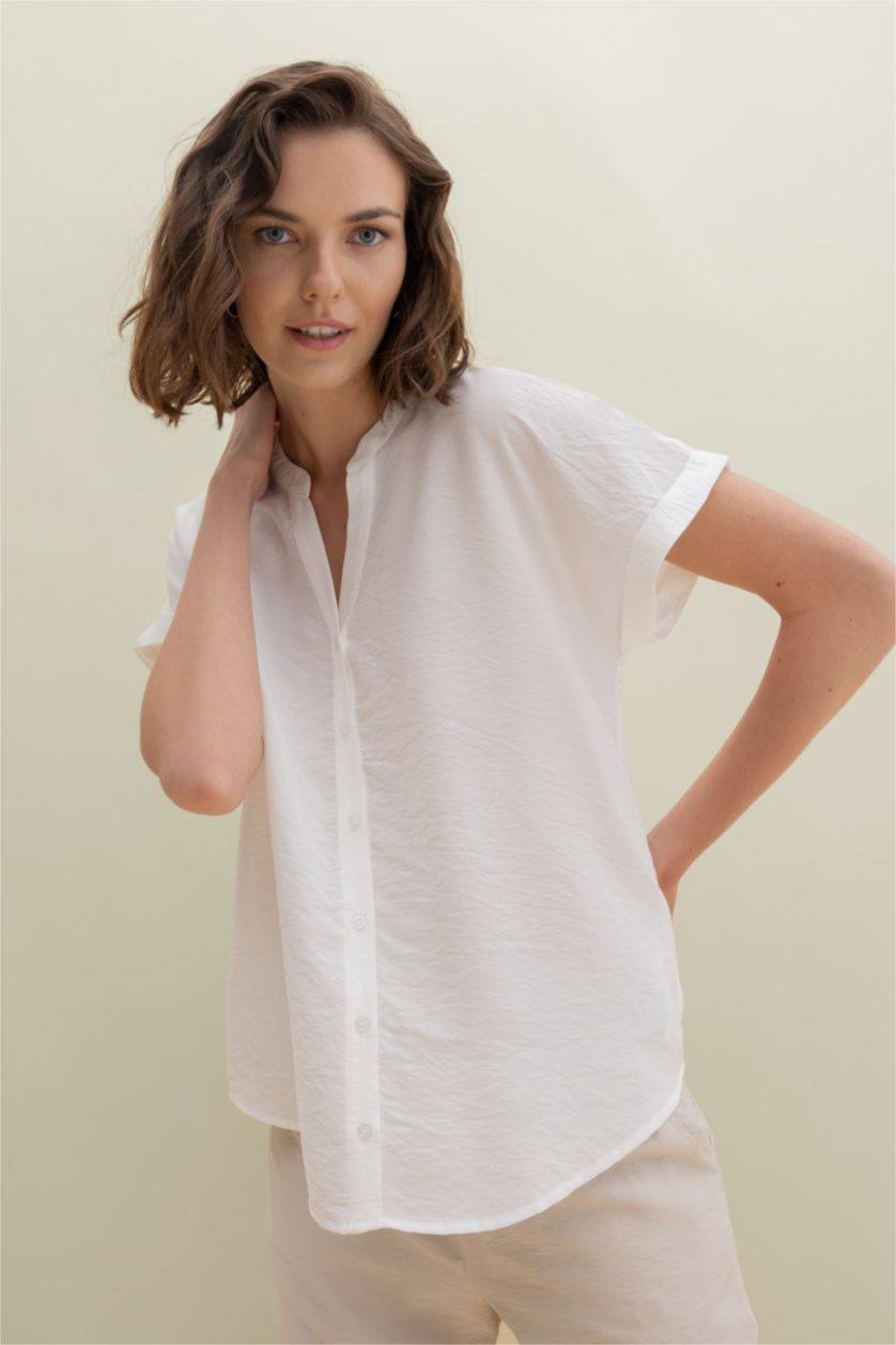 FEMME Blanc Chemise à manches courtes à col rond à motifs, coupe régulière