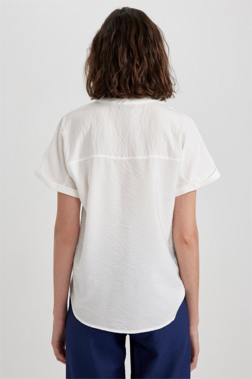 FEMME Blanc Chemise à manches courtes à col rond à motifs, coupe régulière