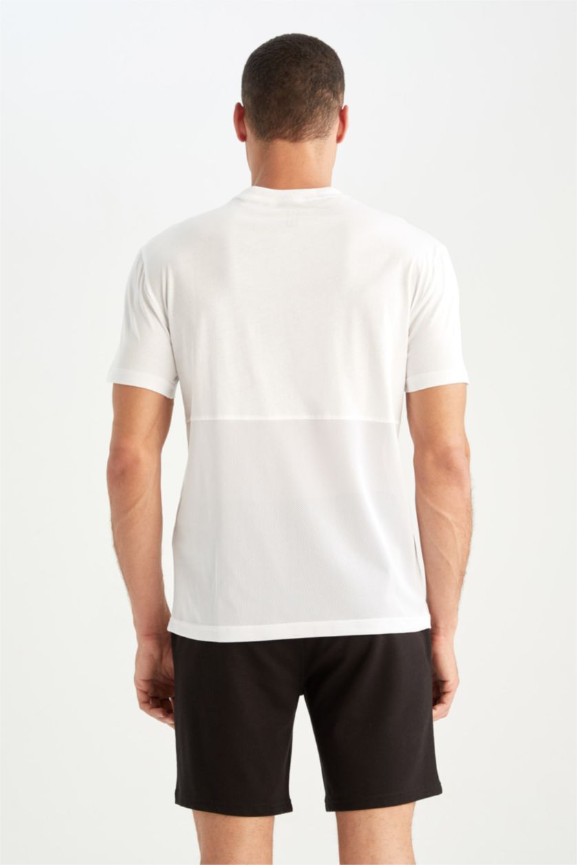 MAN White Regular Fit Short Sleeve T-Shirt
