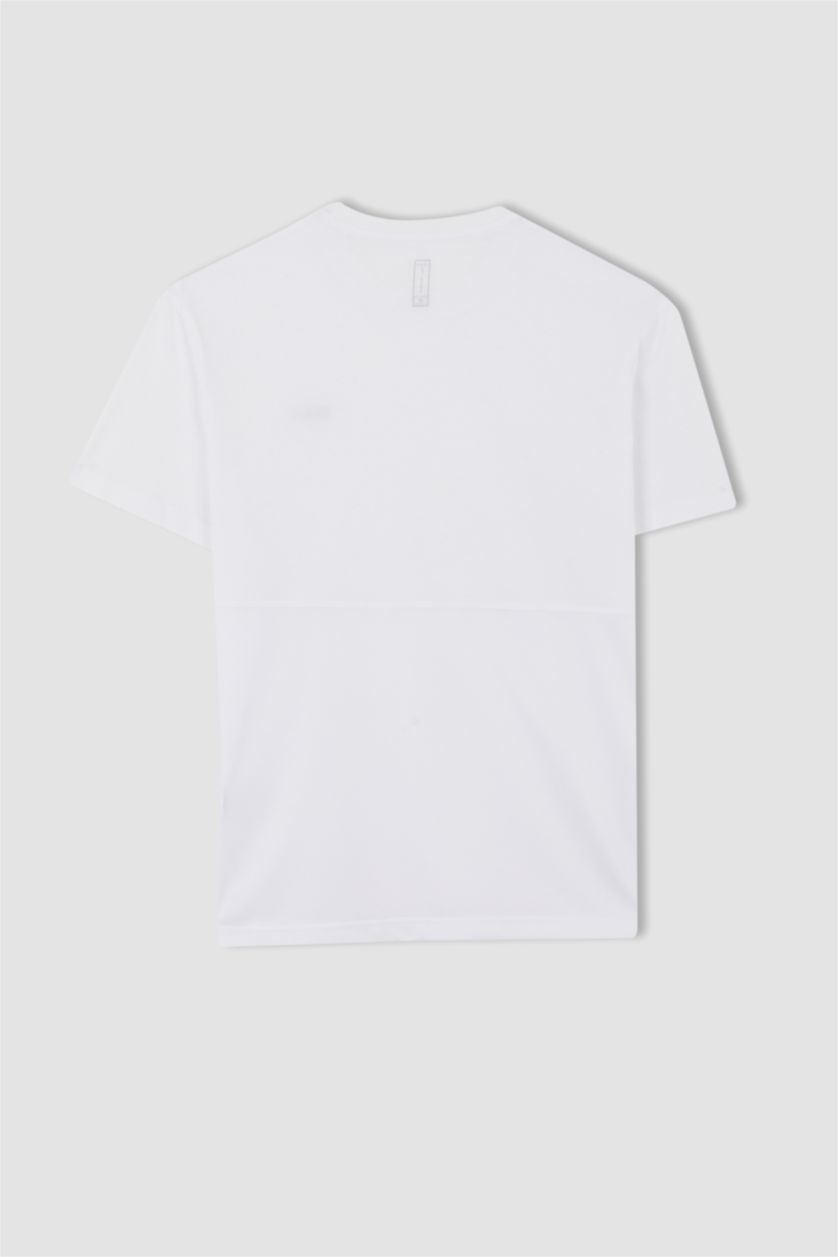 MAN White Regular Fit Short Sleeve T-Shirt